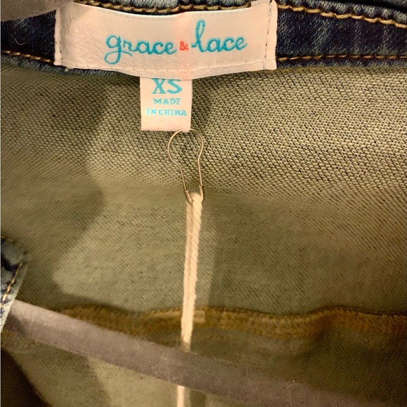 Grace & Lace Ultimate Denim Jacket - Picture 4 of 6